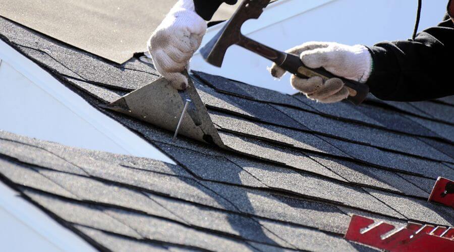 Professional residential roofers in Minford, OH